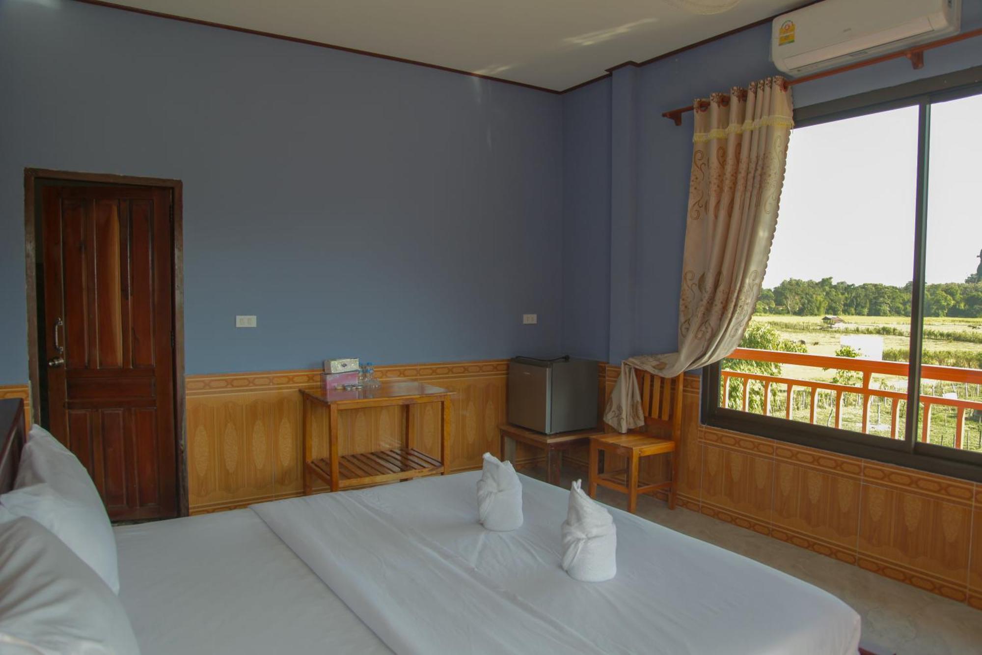 Dd Guesthouse Vang Vieng Εξωτερικό φωτογραφία